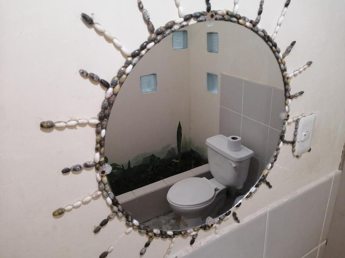 La Casa Mompiche Hotel Luaran gambar