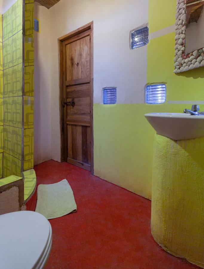 La Casa Mompiche Hotel Luaran gambar