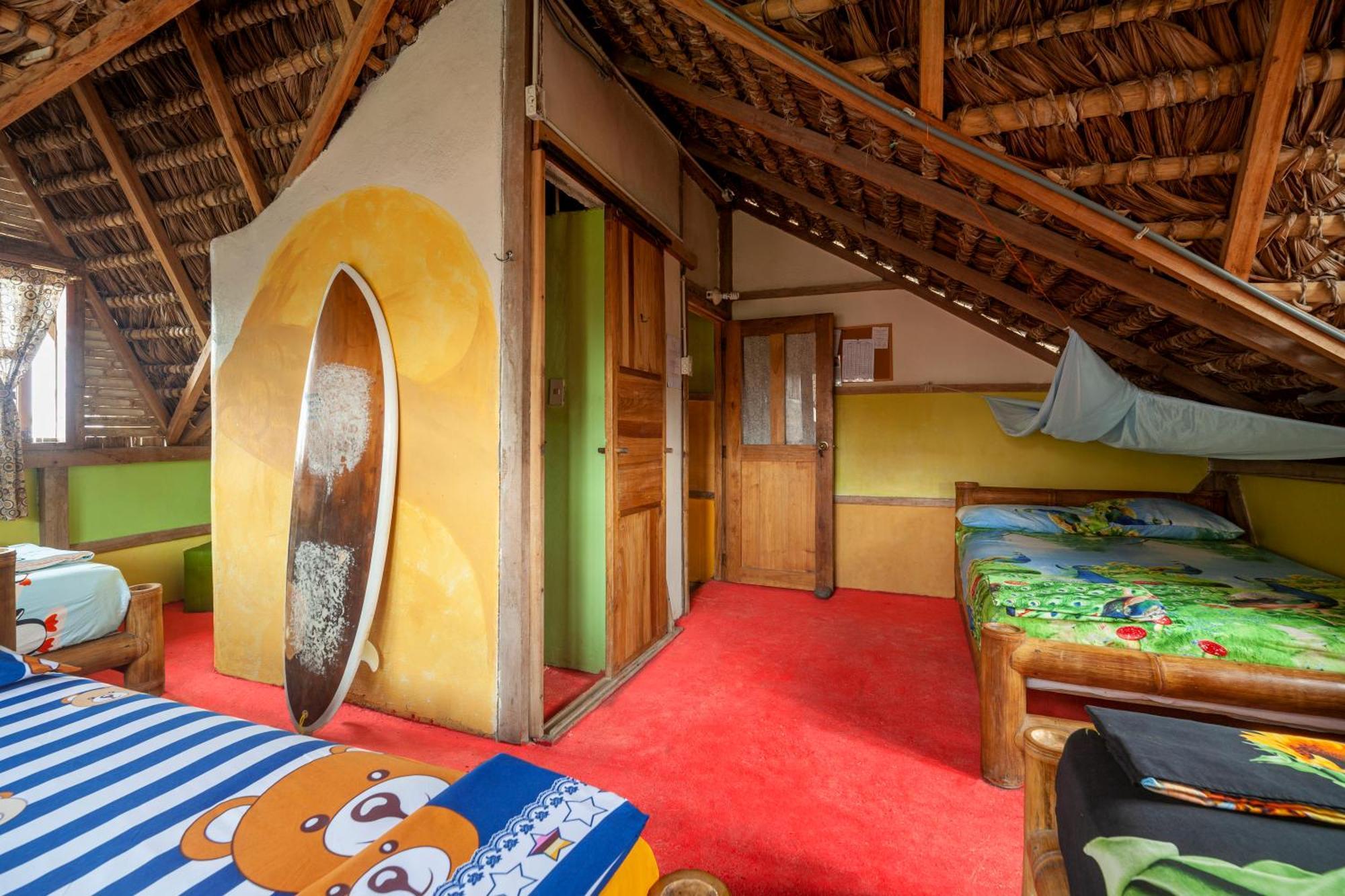 La Casa Mompiche Hotel Luaran gambar